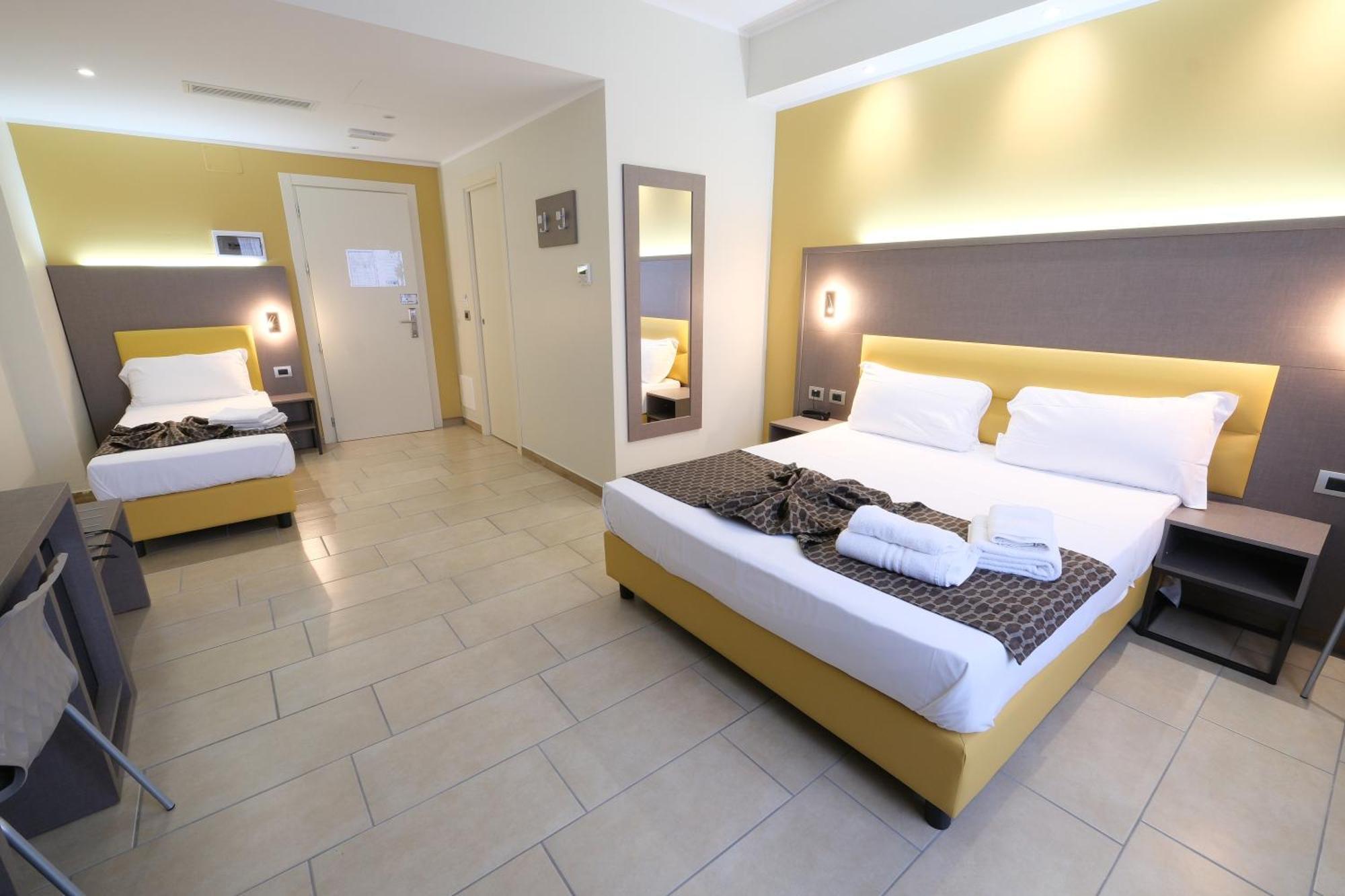 מילאנו Hotel Giacosa מראה חיצוני תמונה